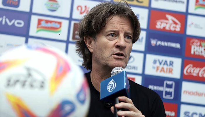Pieter Huistra Janjikan PSS Akan Beri Perlawanan Sengit Saat Hadapi Persib