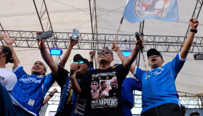 Hadir di Acara Hajat Barudak, Wali Kota Bandung Tutup Euforia Persib Juara