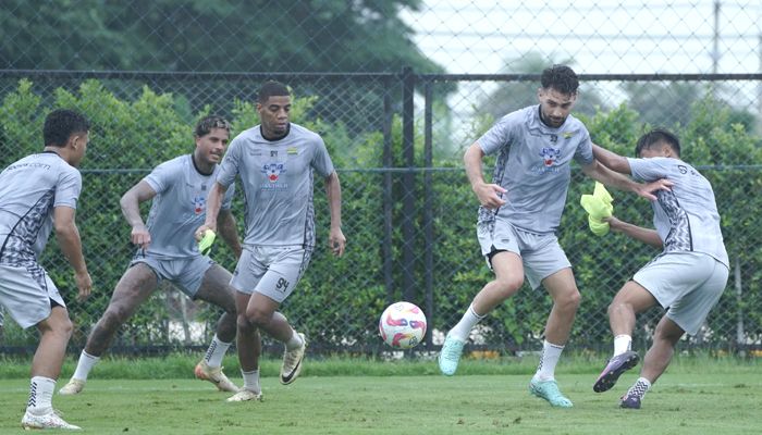  Perkembangan Para Pemain Baru Persib Bikin Bojan Hodak  Senang