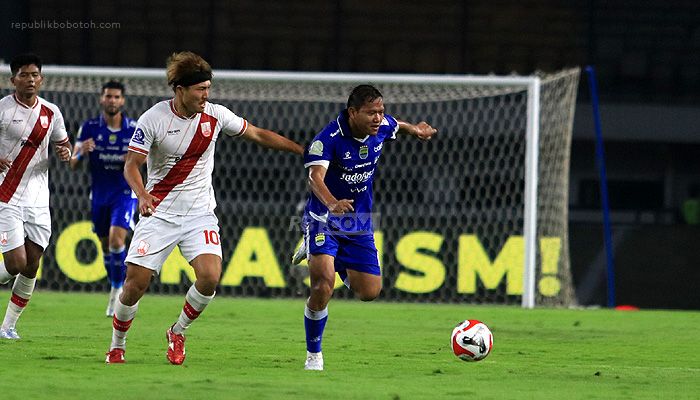 Pergantian Adam Alis Jadi Kunci Persib Keluar dari Masalah