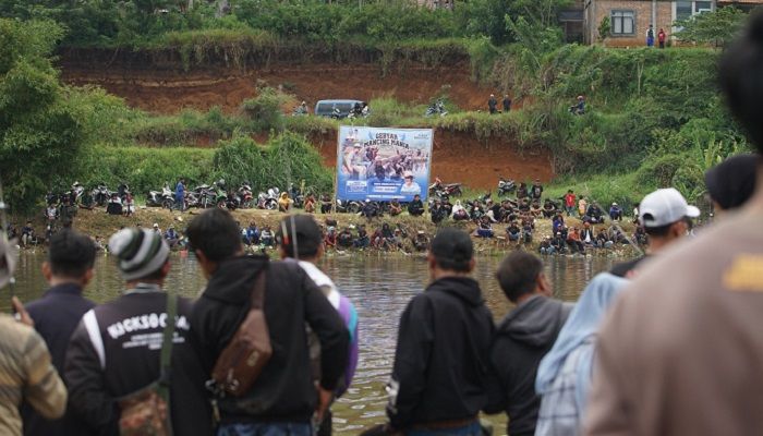 Momen Nostalgia Umuh Muchtar Bersama Legenda Persib