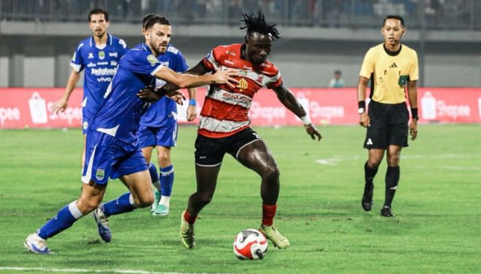 Parreira Syok, Balotelli Frustrasi: Apa yang Terjadi pada Madura United?