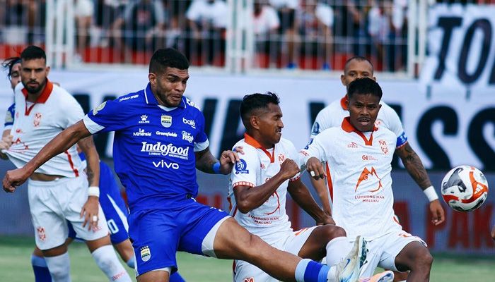 Hasil Babak I Malut United vs Persib: Teja Blunder, Maung Bandung Tertinggal