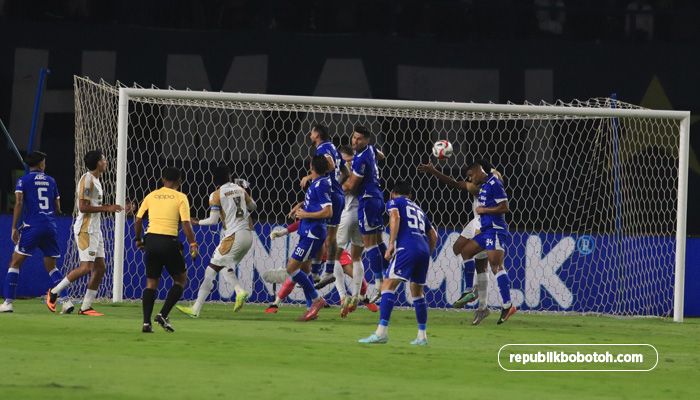 Persib Baru Kebobolan Dua Gol di GBLA, Julio Cesar: Ini Istana Kami