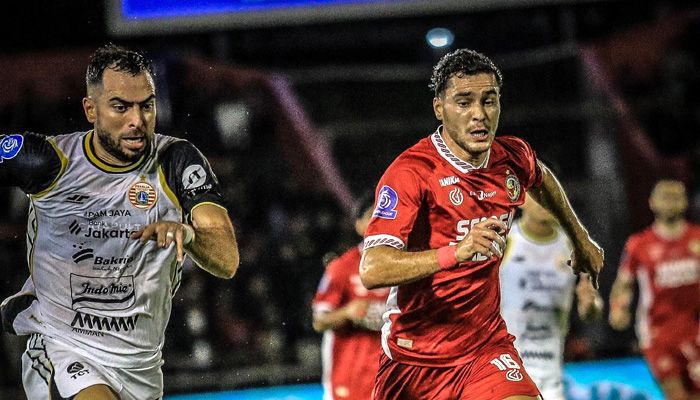 Persija Keok di Markas Semen Padang, Persib Pertahankan Posisi Dua Klasemen