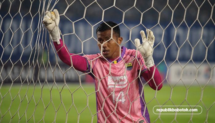 Jelang Laga Krusial, Teja Paku Alam Soroti Peran Bobotoh