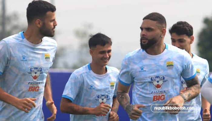 Layvin Kurzawa Ungkapkan Perasaanya, dan Siap Jalani Debut di Laga Persib vs Malut United