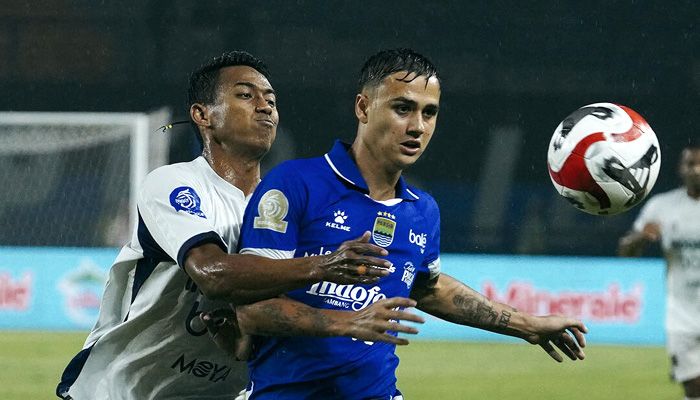 Hasil Persib vs Persita 1-0, Gol Andrew Jung Pastikan Maung Bandung Tetap di Puncak