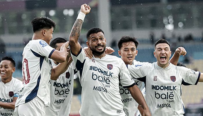 Gol Persita Sah atau tidak? Bojan Hodak Buka Suara, Carlos Pena Pilih Bungkam