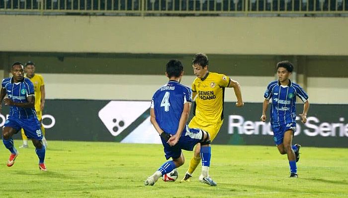 Jelang Semen Padang vs Persib: Eks Striker Athletic Bilbao Ini Wajib Diwaspadai Federico Barba Cs