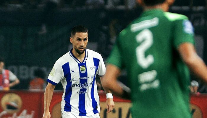 Hasil Persebaya vs Persib: Drama di GBT Berakhir Remis