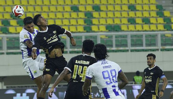 Persib Kehilangan Momentum, Ini Hitung-hitungan Peluang Juara Usai Imbang Lawan Dewa United