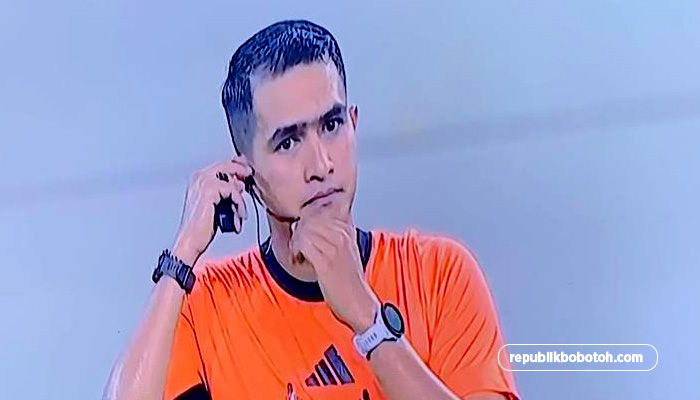 Dua Gol Kontroversial dan Satu Kartu Merah, Ini Fakta Panas Laga Persib, Wasit Jadi Sorotan
