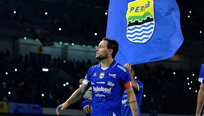 Marc Klok Ungkap Ledakan Amarah Bojan Hodak, Begini Kata-kata Sang Pelatih yang Bakar Pemain Persib