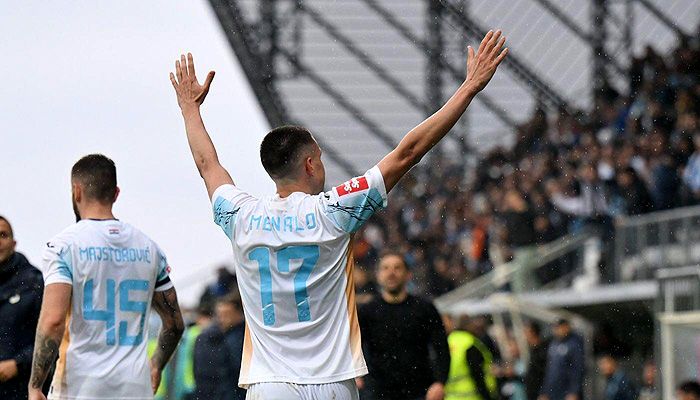 Profil Pemain Timnas Bosnia yang Dikabarkan Gabung Persib, Punya Gen Juara