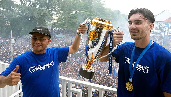 Pemain Asing Bidikan Persib Bocor dari Obrolan Warkop Wagub Jabar, Kang Erwan Kaget Diungkap di Medsos