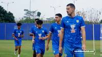 Luka Menalo Terpesona Atmosfer Persib, Sebut Bobotoh Jadi Alasan Datang ke Bandung