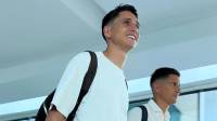 Pemain Asing Anyar Persib Sudah Tiba, Langsung Curi Perhatian Bobotoh Perempuan