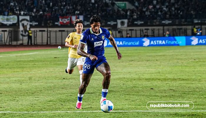 Piala Presiden 2026: Babak I Persib vs Tampines Rovers Masih Tanpa Gol