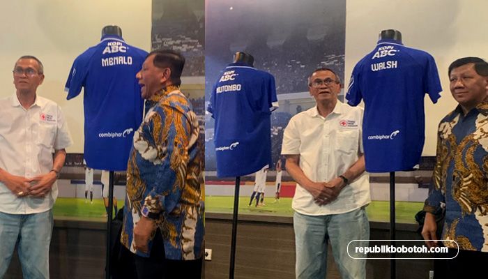 Persib Tambah Dua Amunisi Baru, Sandy Walsh dan Luka Menalo Resmi Berseragam Maung Bandung